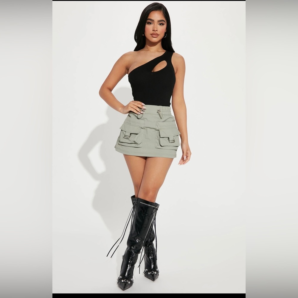 Still got it Nylon micro mini cargo skirt - Sage